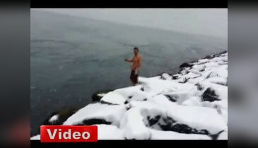 Kar altında deniz keyfi