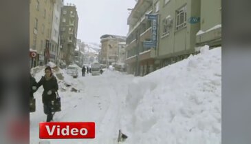 Hakkari kara gömüldü