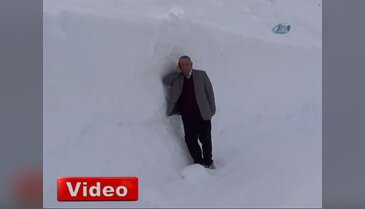 20 metrelik kar kürtükleri şaşırtıyor