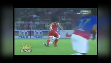 Daniel Guiza'dan inanılmaz frikik golü