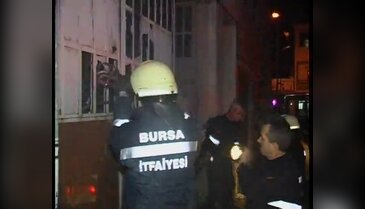Tekstil deposunda yangın