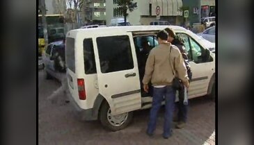 Cep telefonu hırsızı bakın nasıl yakalandı?