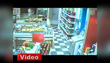 Marketi soyamayınca oturup ağladı!