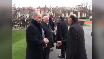  Erdoğan'a resmi tören