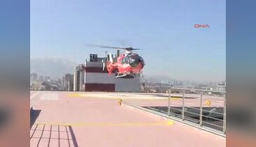 Yaralı sürücünün yardımına helikopter yetişti