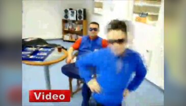  Süpermarket çalışanlarından 'Gangnam Style' 