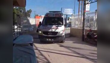 Eşini kahvaltıda bıçakladı 
