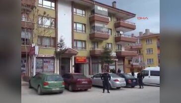 Ankara'da 14 ayrı noktaya şafak baskını!