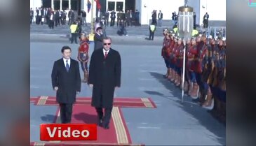 Başbakan'ı 'Cengiz Han'ın süvarileri karşıladı