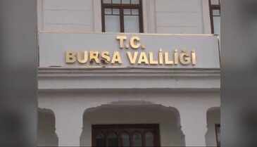 Bursa Valiliği'nin yeni tabelası yerini aldı
