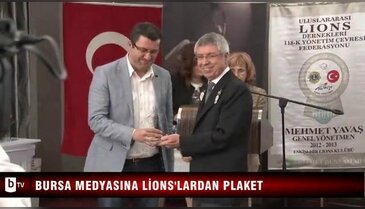 Bursa medyasına Lions'lardan plaket