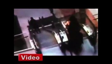 Yürüme engelli kadın böyle düştü