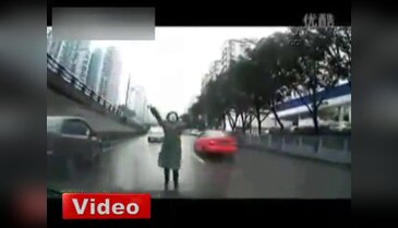 Çinli kadından 'Oscar'lık performans