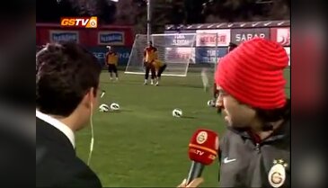 Eboue rahat duramıyor