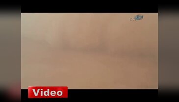 Tsunami gibi kum fırtınası!