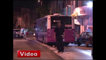 İstanbul'da otobüse molotoflu saldırı!
