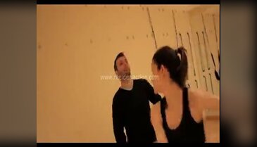 Beren Saat Twitter hesabından ilk kez video paylaştı