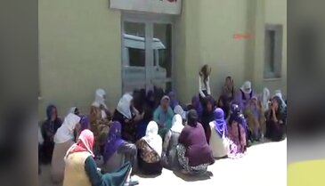 Genç kız traktörden düşerek öldü