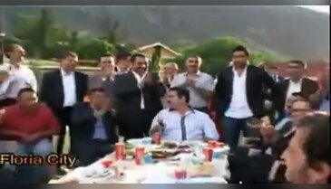 İbrahim Tatlıses ilk kez türkü söyledi