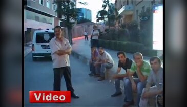 Röntgen cihazının altında kaldı