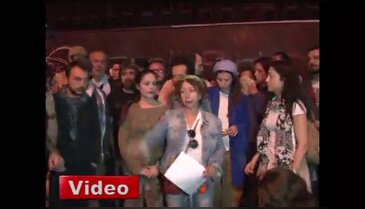 Sanatçılar Taksim'de açıklama yaptı