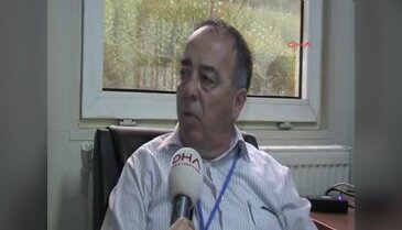 "Deprem esnasında masa altında cesetler topluyoruz"