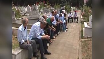 Orhan Kaynar anıldı
