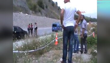 Otomobil Kızılırmak'a uçtu