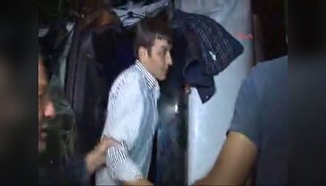 Kamyon devrildi, trafik felç oldu