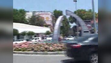 Aşkına karşılık bulamayınca öldürdü