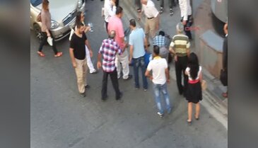 Araba çarptı, hırsız soydu