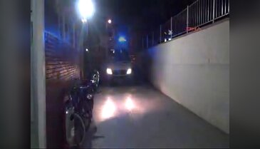 3'üncü kattan beton zemine düştü