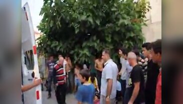 Motosiklet yayaya çarptı