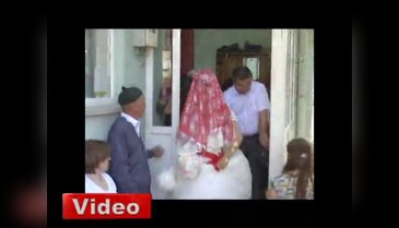 Damat, kız evine mehter takımıyla gitti