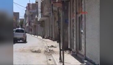 Kadın PKK'lının cenazesini kadınlar taşıdı
