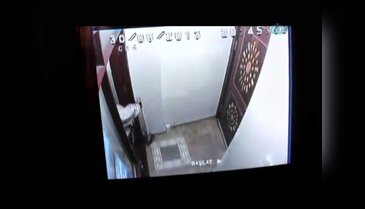 Cami hırsızı kamerada