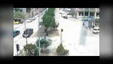 Otobüs durağına dalan otomobil MOBESE'ye takıldı