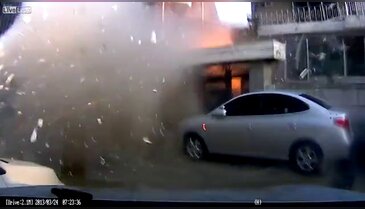 Arabanın patlama anı kamerada