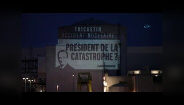Greenpeace santral bastı