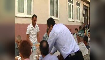 Bursa'da elden ele iftar