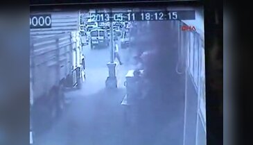 Egzoz dumanı kavga çıkardı