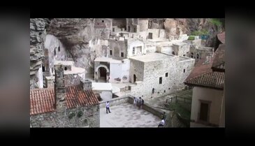 Sümela Manastırı'nda ayin
