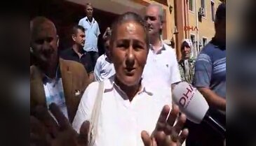 Susuz kalan köylüler valiliği bastı