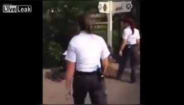 Sigara içtiği için tartaklandı