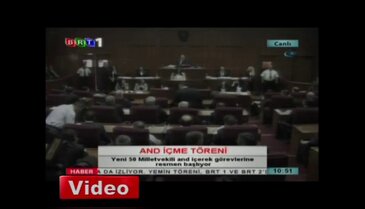 KKTC Meclisi’nde yemin töreninde olay