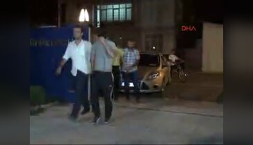 Soydukları depoda alem yapmışlar