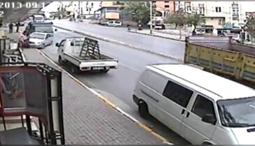 Akıl almaz kaza