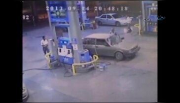 Çaldığı otomobilin yakıtı bitince...