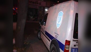 Bursa'da şakalaştığı arkadaşını aşağıya attı
