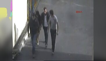 Okul bahçesinde öğretmen darp edildi
